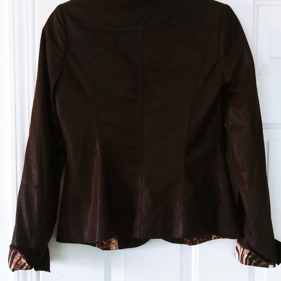 jacket - Picture 3 of 4